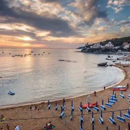 Oasi Del Cuore - Graziose Con Vista Mare A 7 Min Dal Mare Di Castiglioncello